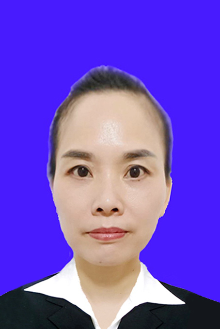 �Ӻ�Ӣ